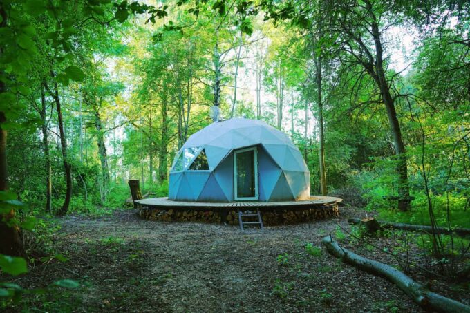 Esempio di turismo sostenibile: il Glamping